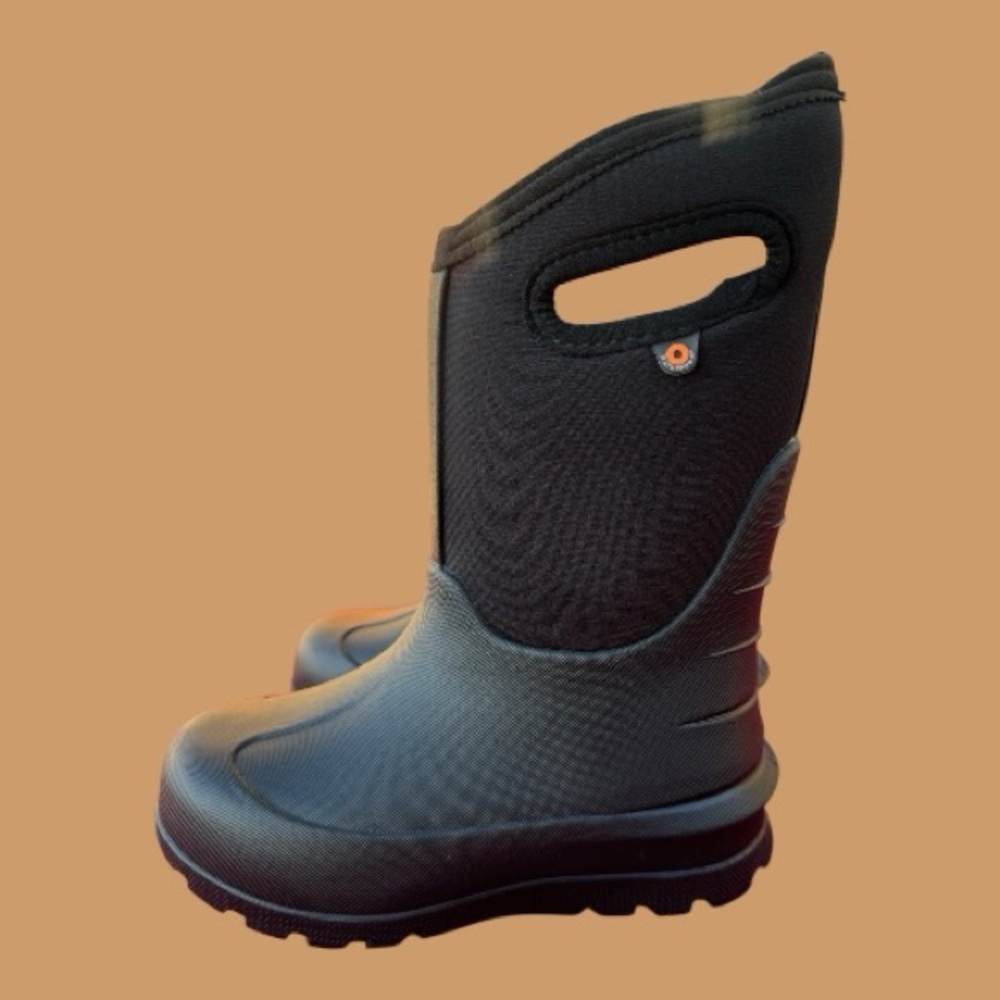 Brand New Bogs Winter Boots